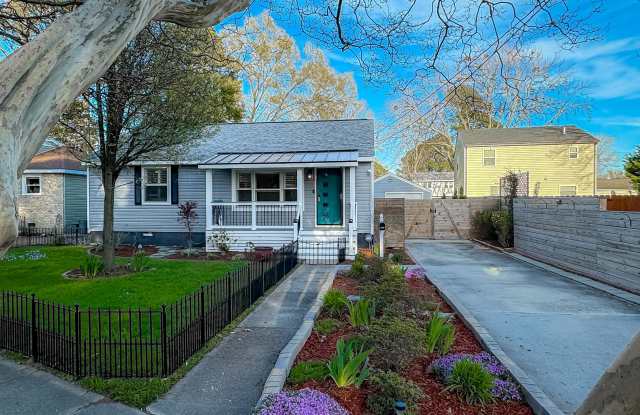 8542 Wayland Street photos photos
