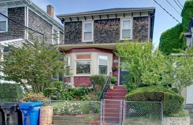 616 Thames Street photos photos