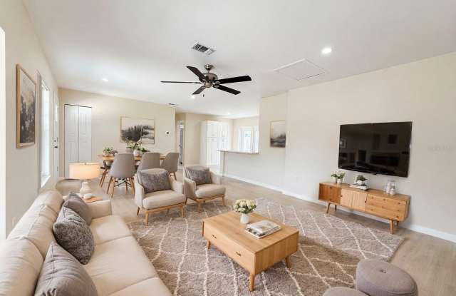 601 CATWOOD Drive Gallery 3