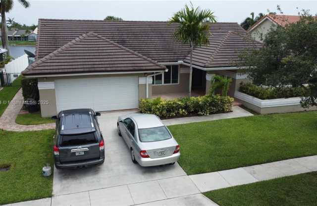 16190 NW 14th St photos photos