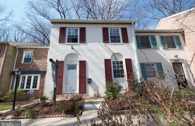 886 AZALEA DRIVE - 886 Azalea Drive, Rockville, MD 20850