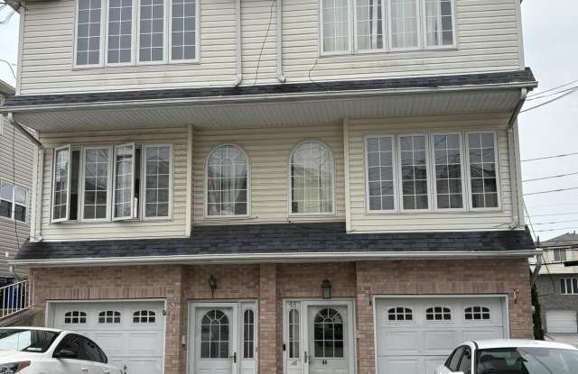 44 Anjali Loop Gallery 1