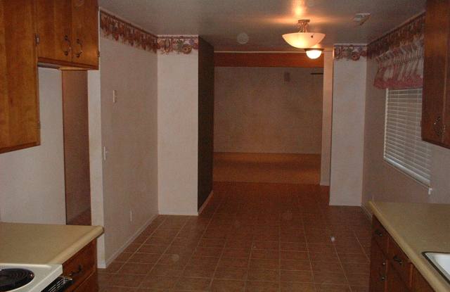 Beautiful 3 bedroom 2 bath country home! Gallery 4