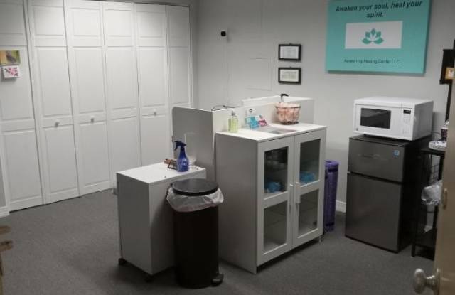 801 N PITT Street unit: 121 photos photos