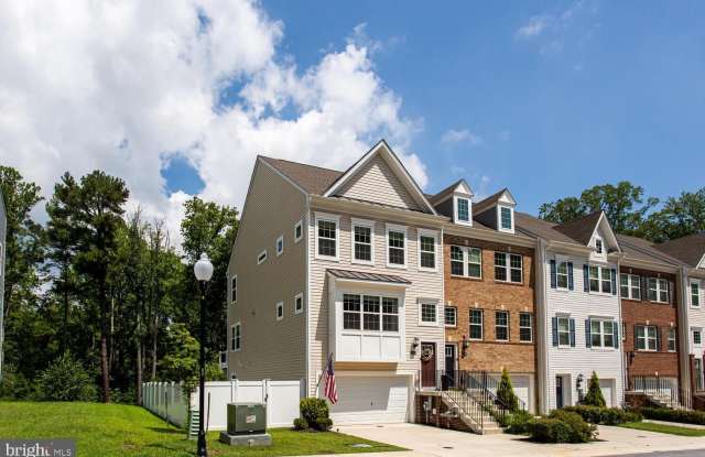 45483 WOODSLEA WAY photos photos