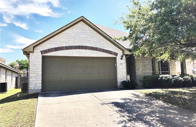 10729 Casitas DR - 10729 Casitas, Austin, TX 78717