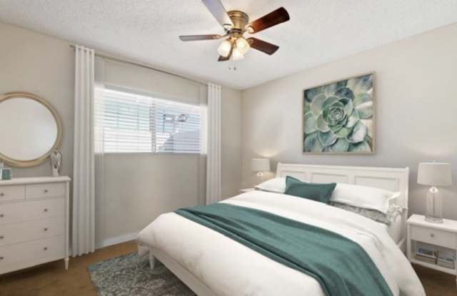 8040 Worthy Dr Gallery 1