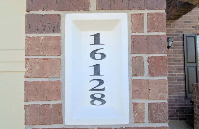 16128 Limestone Lake Dr. Gallery 2