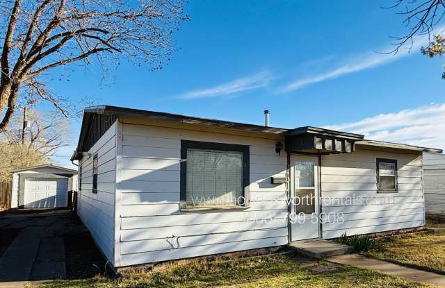 3 Bedroom 2 bath 1 car Garage w/ Storage Shed photos photos