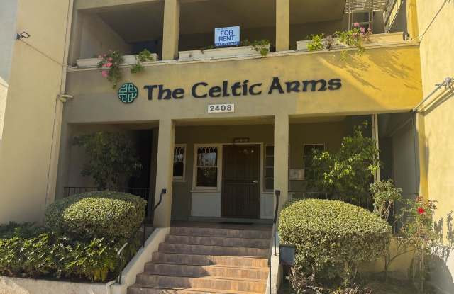 Celtic Arms | Modern Studio Apartments in Bankers Hill San Diego | Near Balboa Park  Downtown photos photos
