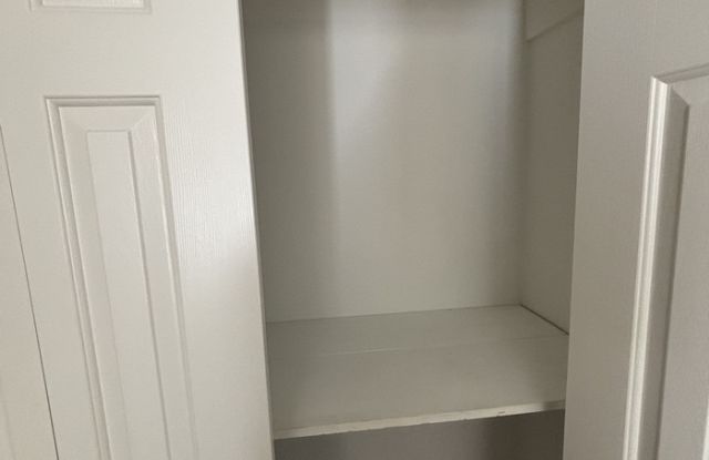 162 West Hampton Street photos photos