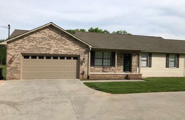 Large 4 Br, 3 Bath Duplex with full Basement photos photos