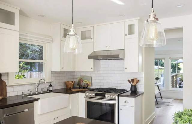 844 N Catalina Ave photos photos