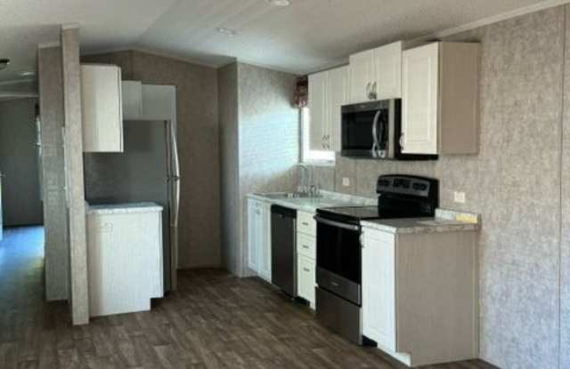 2422 Hwy 43 S photos photos