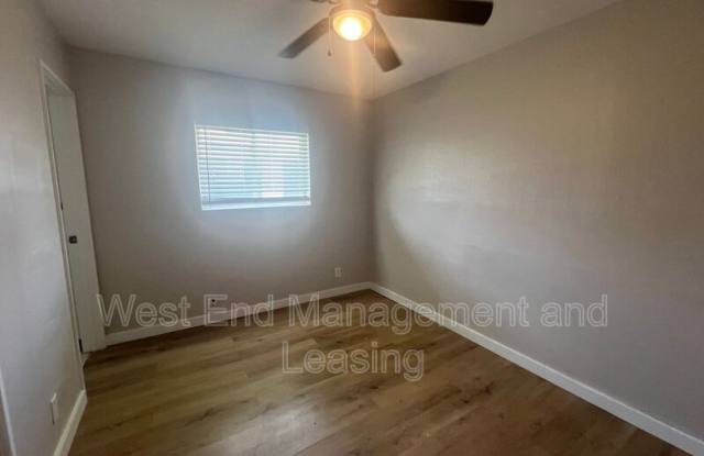 4160 Folsom Avenue Gallery 4