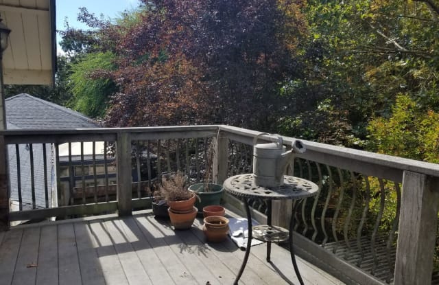 600 Duer Rd - Granny Unit - 600 Duer Rd, Sonoma County, CA 95472