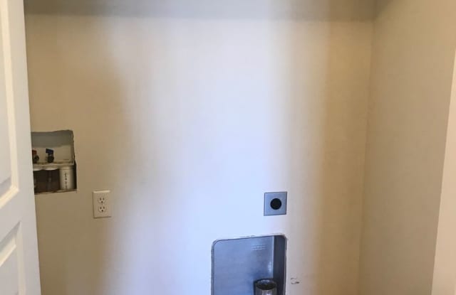 3 Bedroom 2.5 Bathroom Townhouse photos photos