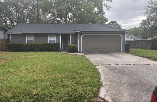 11251 CLOVERHILL Circle E photos photos