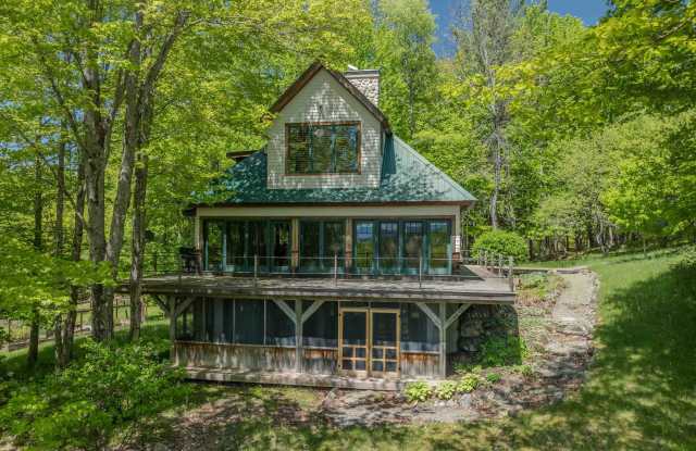 398 Plains Road photos photos