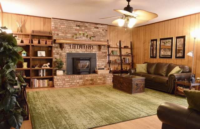 205 Texoma Drive Gallery 2