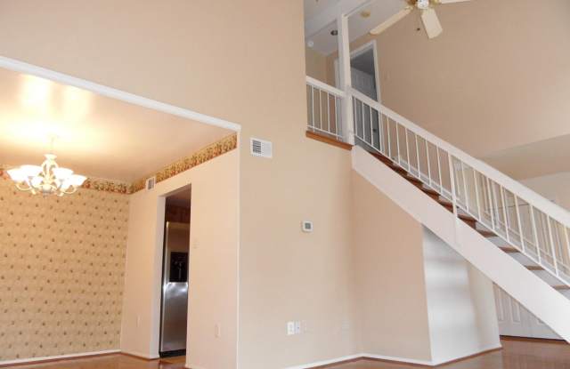 21 MONARCH DRIVE photos photos