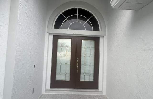1066 WHITEGATE Court Gallery 2