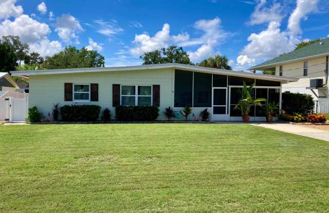 1920 NW 18th St. Waterfront Property photos photos