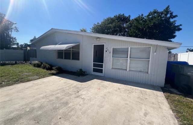 2010 N 61st Ave # 0 photos photos