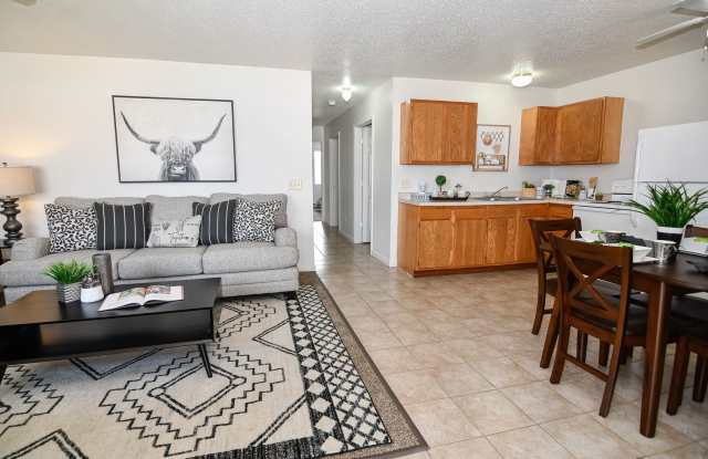 3 Bedroom, Single-story Townhomes for rent in Madrid, IA photos photos