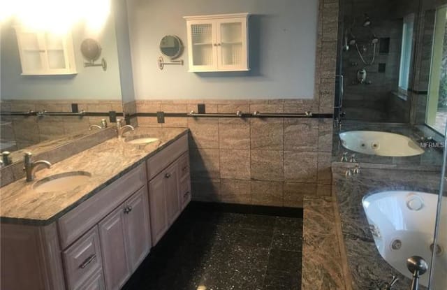 3840 10th St N - 3840 10th Street North, St. Petersburg, FL 33703