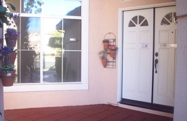2361 Fairway Oaks Dr Gallery 3
