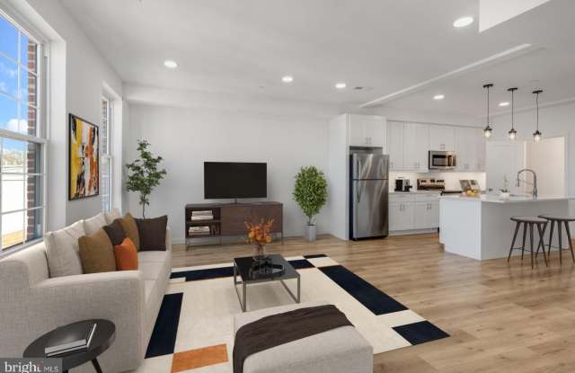 2045 TRENTON Avenue photos photos