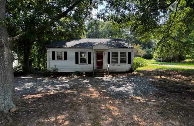 2/1 House in Shelby, NC Gallery 3