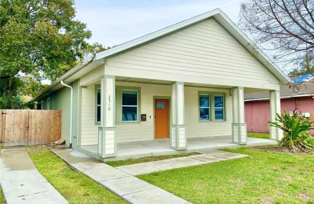 2510 E 17TH AVENUE photos photos