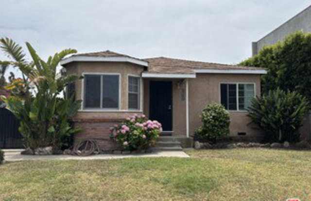 840 Rose Avenue - 840 Rose Avenue, Los Angeles, CA 90291
