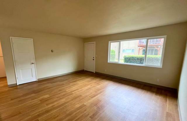 (WLO 10) 2 Bed/1 Bath Near Campus Gallery 4