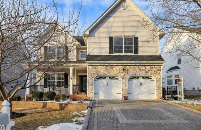 35 Reinhart Way photos photos