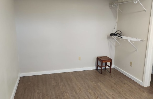 103 Broadway - 6 photos photos