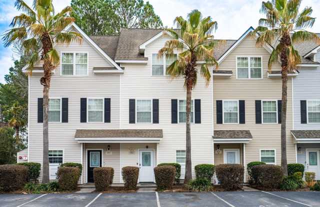Spacious 3BR Townhome in North Charleston photos photos