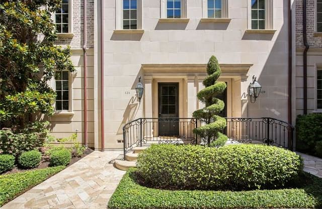 Gates Of Highland Park - 4608 Abbott Avenue, Highland Park, TX 75205