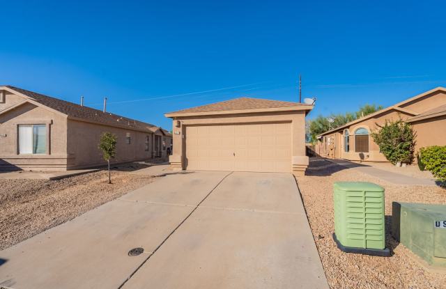 Bright Inviting Tucson Home Near Davis-Monthan AFB – Move-In Ready! - 6415 East Garden Stone Drive, Tucson, AZ 85756 Bright Inviting Tucson Home Near Davis-Monthan AFB – Move-In Ready! - 6415 East Garden Stone Drive, Tucson, AZ 85756