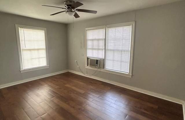 Spacious Waco Home photos photos