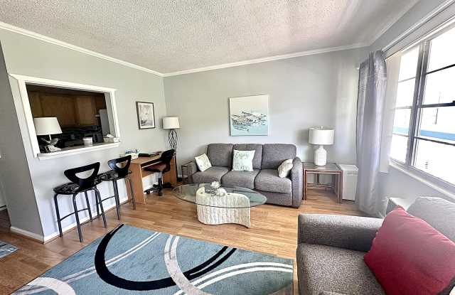 138 Newport I photos photos