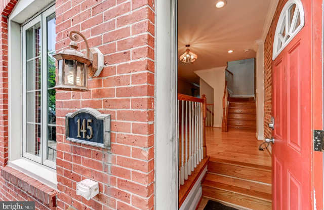 145 N STREEPER Street Gallery 3