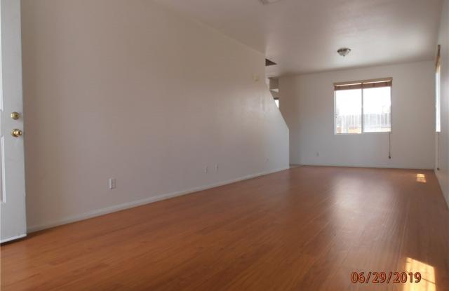 1803 David Court Gallery 4