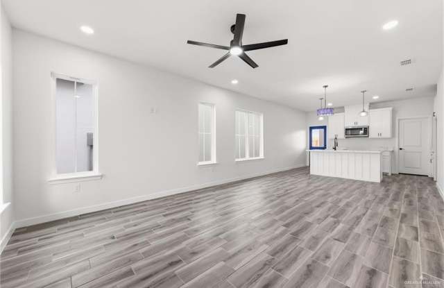 3221 Juan Castillo Avenue Gallery 2