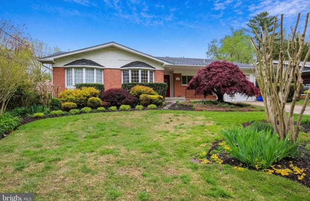 5813 MIDHILL ST - 5813 Midhill Street, Bethesda, MD 20817