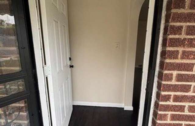 15909 Lauder Street Gallery 3