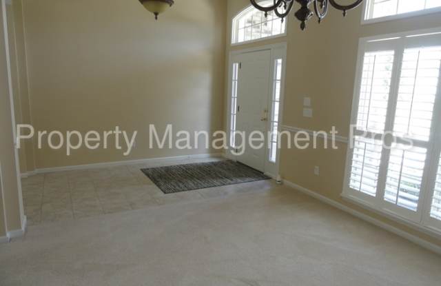 11032 South Royal County Drive Gallery 2