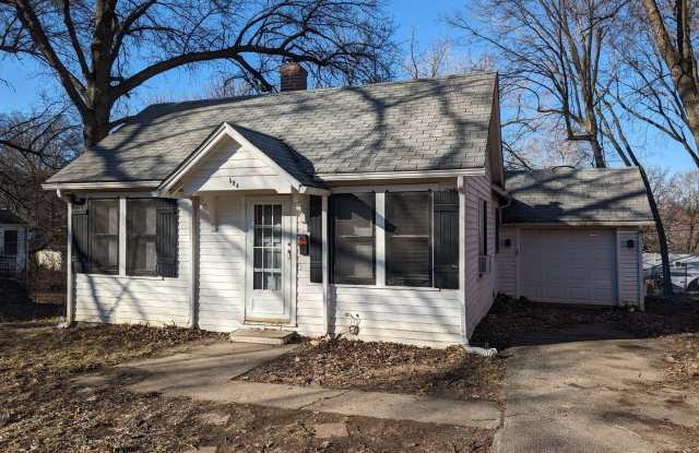 524 E Devon Street - 524 East Devon Street, Independence, MO 64055
